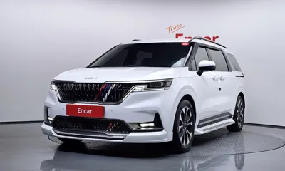 Kia Canival · 2023 год
