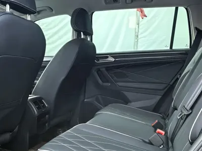 Volkswagen Tiguan L 2024, 23000 км, за 109900 CNY - фото 6