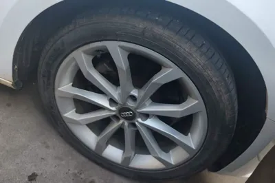 Audi A4L 2018, 88600 км, за 96140.95 CNY - фото 8