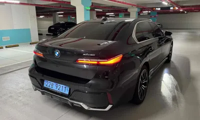 BMW i7 2023, 53000 км, за 127530000 KRW