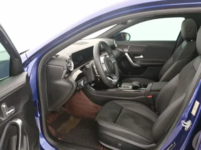 Mercedes-Benz A-Class 2020, 59000 км, за 93800 CNY