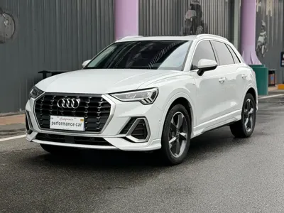 Audi Q3 · 2021 год