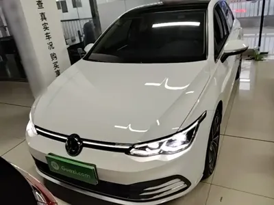 Volkswagen Golf 2021, 42600 км, за 77800 CNY - фото 3