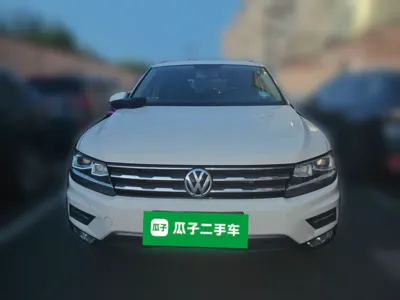 Volkswagen Tiguan L 2019, 80800 км, за 83537.42 CNY