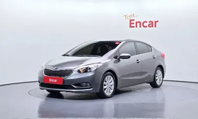 Kia K3 · 2015 год