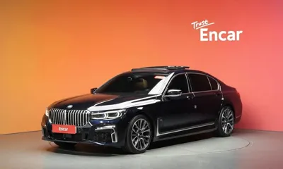 BMW 7-Series · 2021 год