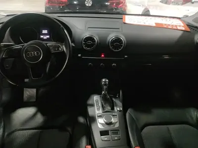 Audi A3 2020, 71600 км, за 68100 CNY - фото 12
