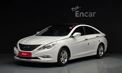 Hyundai Sonata · 2012 год