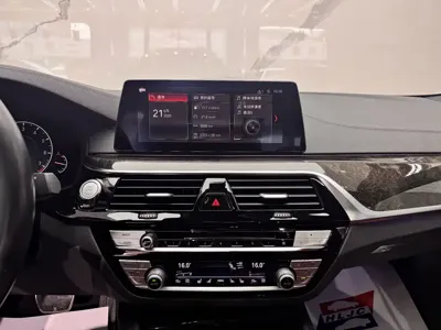 BMW 5 Series 2019, 52800 км, за 189000 CNY - фото 14