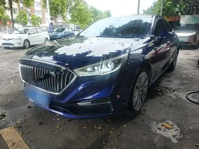 Hongqi Hongqi H5 · 2022 год