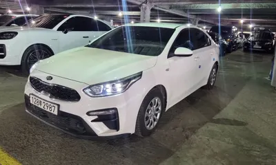 Kia K3 · 2021 год
