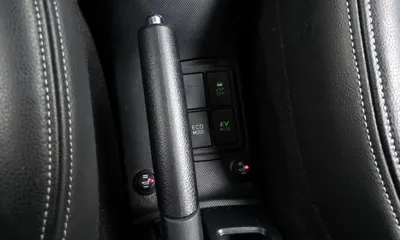 Toyota Prius 2018, 87530 км, за 11600000 KRW - фото 17