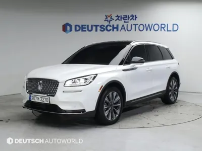 Lincoln Corsair · 2021 год