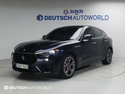 Maserati Levante · 2020 год