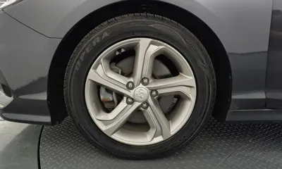 Hyundai Sonata 2018, 142032 км, за 10500000 KRW - фото 5