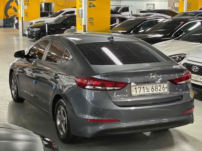 Hyundai Avante 2018, 108622 км, за 8990000 KRW - фото 4