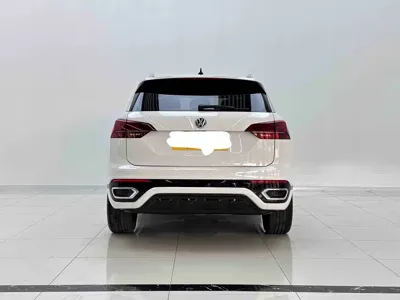 Volkswagen Tayron 2021, 63400 км, за 102899 CNY