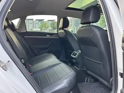 Volkswagen Lavida 2020, 60000 км, за 49500 CNY - фото 8
