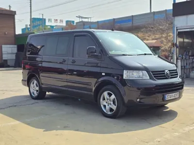 Volkswagen Multivan · 2008 год