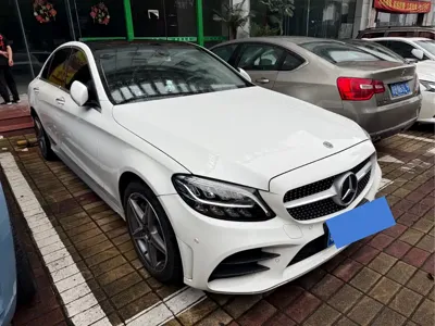 Mercedes-Benz C-Class 2019, 50000 км, за 96000 CNY