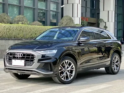 Audi Q8 · 2021 год