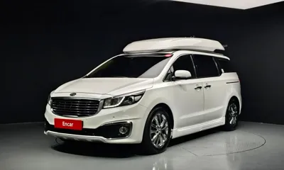 Kia Canival · 2018 год