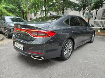 Hyundai Grandeur 2019, 199650 км, за 10900000 KRW