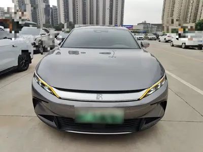 BYD Han 2024, 44000 км, за 137200 CNY