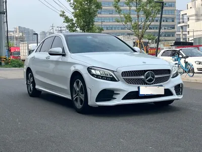 Mercedes-Benz C-Class 2020, 100000 км, за 105000 CNY - фото 3
