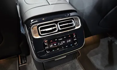 Mercedes-Benz S-Class 2025, 3131 км, за 175000000 KRW - фото 36