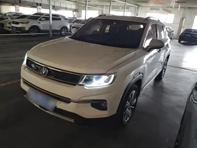 Changan CS35PLUS 2019, 35800 км, за 37800 CNY