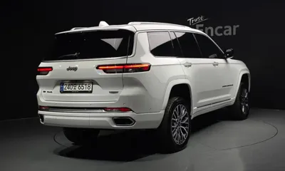 Jeep Cherokee 2023, 16303 км, за 74000000 KRW