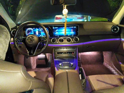 Mercedes-Benz E-Class 2023, 22300 км, за 306078.57 CNY - фото 10