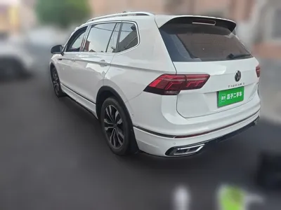 Volkswagen Tiguan L 2024, 54600 км, за 125641.9 CNY