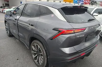Jetour Dashing 2022, 35100 км, за 86510.96 CNY