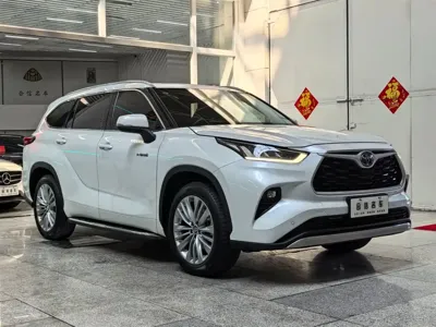 Toyota Highlander 2023, 37000 км, за 199800 CNY