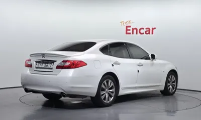 Infiniti M 2013, 125958 км, за 4000000 KRW