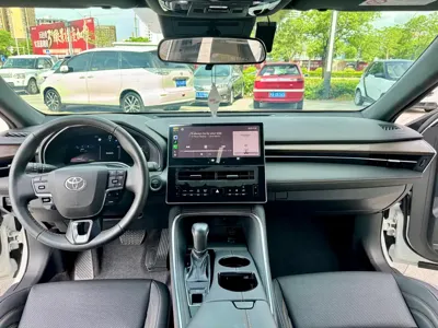 Toyota Avalon 2024, 11000 км, за 148800 CNY - фото 14