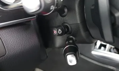 Mercedes-Benz E-Class 2016, 161438 км, за 10000000 KRW - фото 19