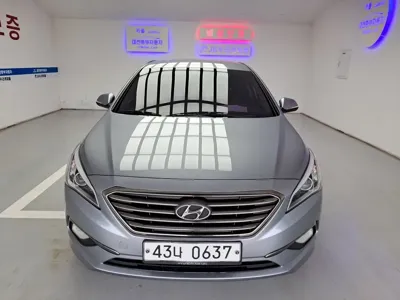 Hyundai Sonata · 2016 год