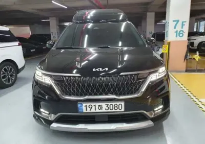 Kia Canival · 2023 год