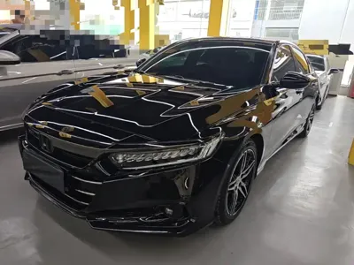 Honda Accord 2022, 83900 км, за 109900 CNY