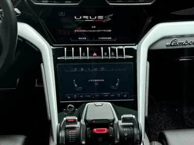 Lamborghini Urus 2023, 68500 км, за 2298000 CNY - фото 15