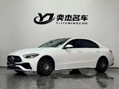 Mercedes-Benz C-Class · 2022 год