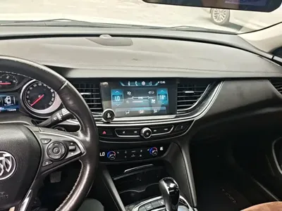 Buick Regal 2019, 49300 км, за 55700 CNY - фото 10