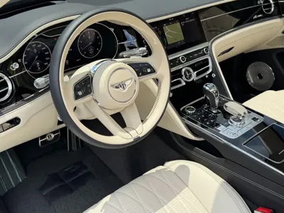Bentley Flying Spur 2023, 22200 км, за 260000000 KRW - фото 6