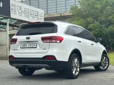 Kia Sorento 2016, 159510 км, за 11900000 KRW