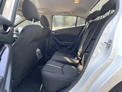 Mazda 3 Axela 2017, 100000 км, за 34900 CNY - фото 9