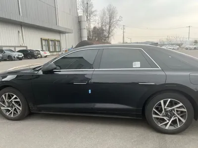 Hyundai Grandeur 2025, 15500 км, за 32840000 KRW