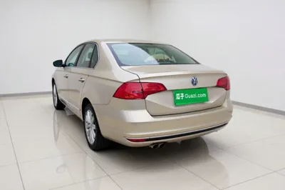 Volkswagen Bora 2016, 149700 км, за 34132.6 CNY